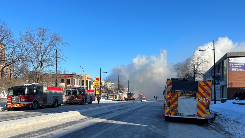 A fire in Montreal's east end required a total evacuation of the building and two police officers were treated for smoke inhalation. (Olivia O'Malley/CTV News)