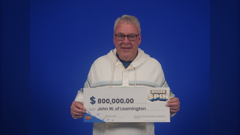 John Watkins of Leamington, Ont. celebrates his lotto win of $800,000. (Source: OLG)