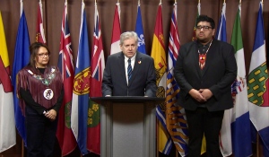 Timmins-James Bay Member of Parliament Charlie Angus, Grand Chief Alison Linklater of Mushkegowuk Tribal Council and Chief Gaius Wesley of Kashechewan First Nation said there was no Indigenous representation at Prime Minster Justin Trudeau's health care talks table. (Screen grab from a news conference in the West Block on Parliament Hill)