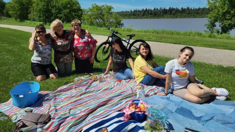 Social supports and an abundance of jobs are attracting Ukrainian refugees to Saskatchewan. (Sonya Jhan, Prince Albert  Settlement Volunteer)
