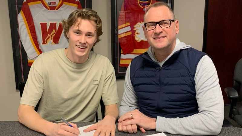 The Calgary Flames have signed Swedish forward William Stromgren to a three-year, entry-level contract. 