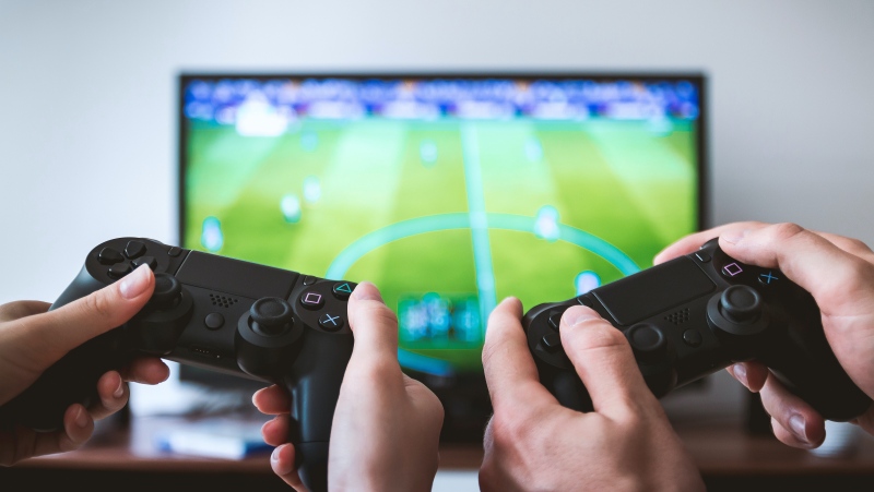 Turner says video game addiction can occur when positive reinforcement of winning coupled with an 'escape' to a fantasy land is in a product. It can fuel unhealthy habits like increased dependency on games and a lack of socialization.
(JESHOOTS.com/ Pexels)