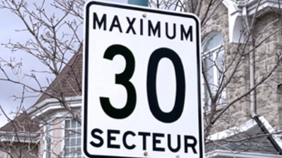 Laval speed limit sign