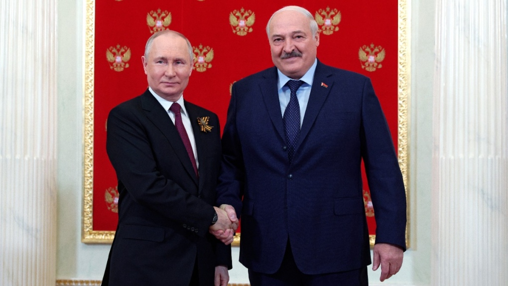 Vladimir Putin, left, and Alexander Lukashenko