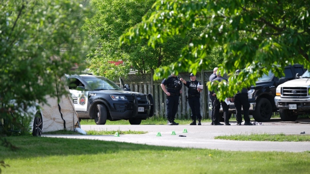Hamilton police on scene after a landlord-tenant dispute left three dead in a residence in Stoney Creek. (Simon Sheehan/CP24)