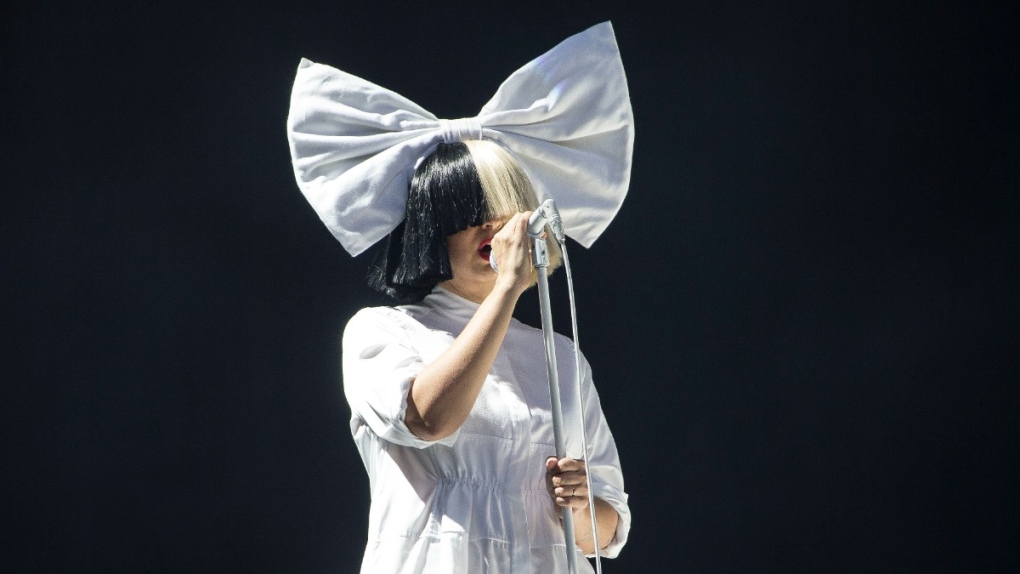 Sia performs in 2016