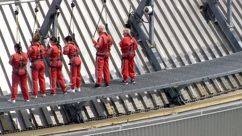 LIVE NOW: 98-year-old does CN Tower Edgewalk in To