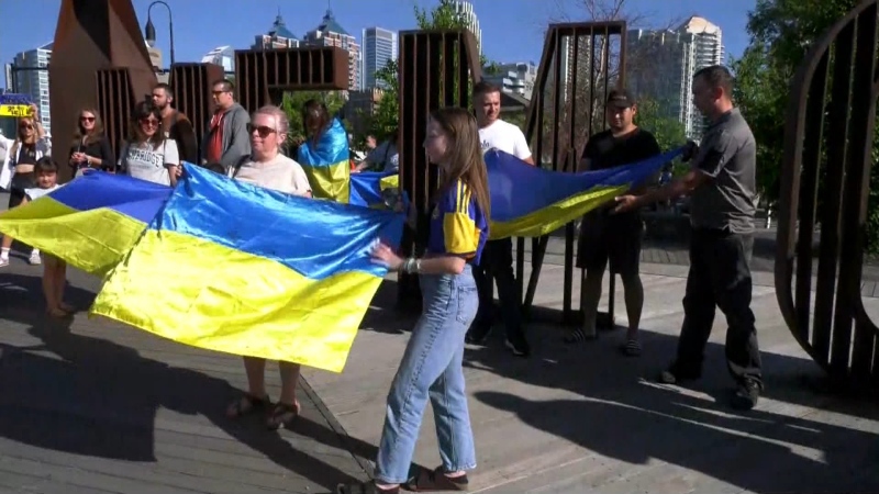 Calgarians protest destruction of dam in Ukraine