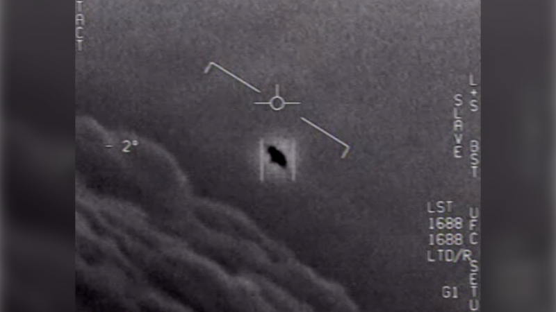 A still is taken from Gimbal, a U.S. military video of unidentified aerial phenomenon (UAP). (United States Navy)
