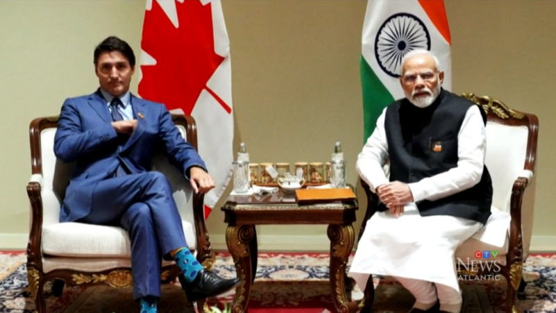 Canadian Prime Minister Justin Trudeau, (Left) with Indian Prime Minister Narendra Modi. (Right) 