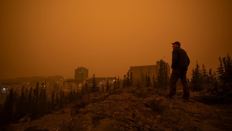 Heavy smoke from wildfires in northern Alberta and British Columbia fill the air at 9am Mountain Daylight Time in Yellowknife, Northwest Territories on Saturday, Sept. 23, 2023. THE CANADIAN PRESS/Bill Braden