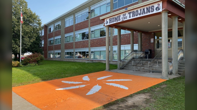 An orange walkway with feathers at Birchmount School in Moncton, N.B. is picutred on Sept. 28, 2023. (CTV Atlantic)