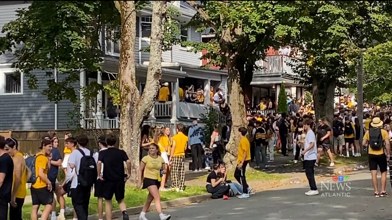HRP respond to large unsanctioned street party