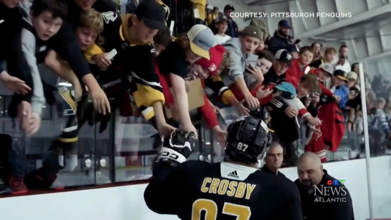 Sidney Crosby hitting home ice in Halifax