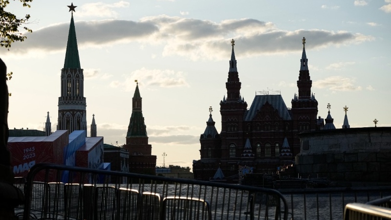 A view the Red Square with the Historical Museum, right, and the Kremlin Towers in background in Moscow, Russia, on April 29, 2023. Sirens wailed across Russia and TV stations interrupted regular programming to broadcast warnings Wednesday as part of sweeping drills intended to test the readiness of the country's emergency responders amid the fighting in Ukraine. (AP Photo/Alexander Zemlianichenko, File)