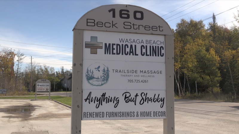 Medical centre and walk-in clinic on Beck Street in Wasaga Beach, Ont., on Fri., Oct. 13, 2023. (CTV News/Rob Cooper)