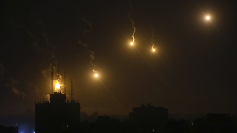 Israeli ground forces attack Hamas targets in north as warplanes strike across Gaza