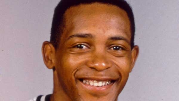 Former NBA All-Star Alvin Robertson is shown in 1987, when he played for the San Antonio Spurs. (AP)