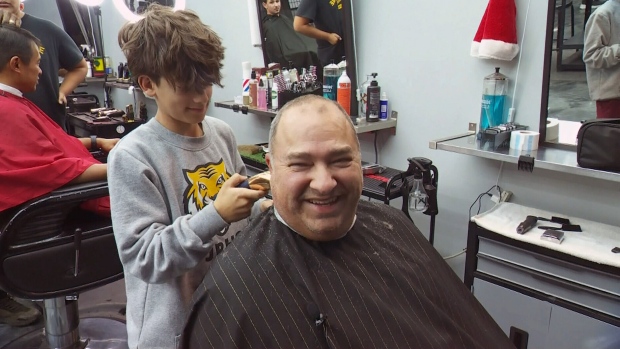 Future barbers? Montreal high school students learn how to cut hair
