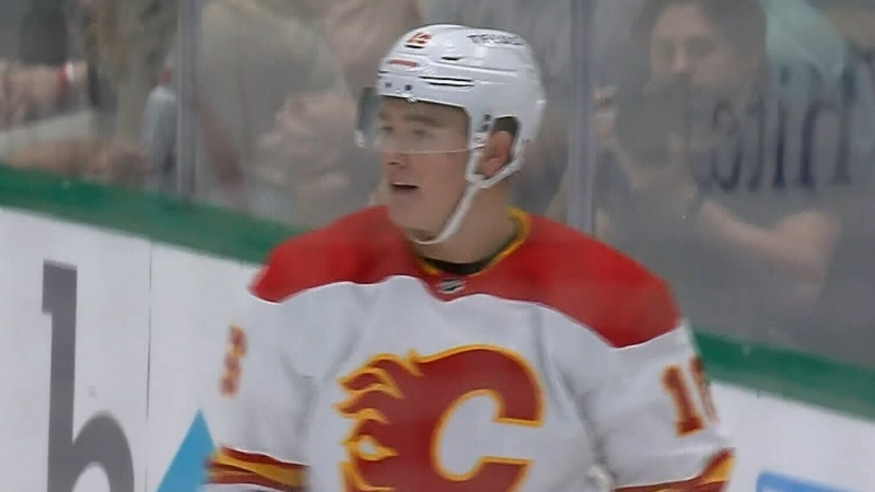 Calgary Flames trade Nikita Zadorov