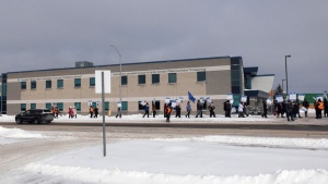 Members of OPSEU at the Canadian Mental Health Association's Cochrane-Timiskaming Branch in Timmins say they want a fair contract. (Lydia Chubak/CTV News Northern Ontario)