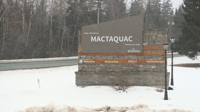 A photo of the Mactaquac Provincial Park sign. (Laura Brown/CTV Atlantic)