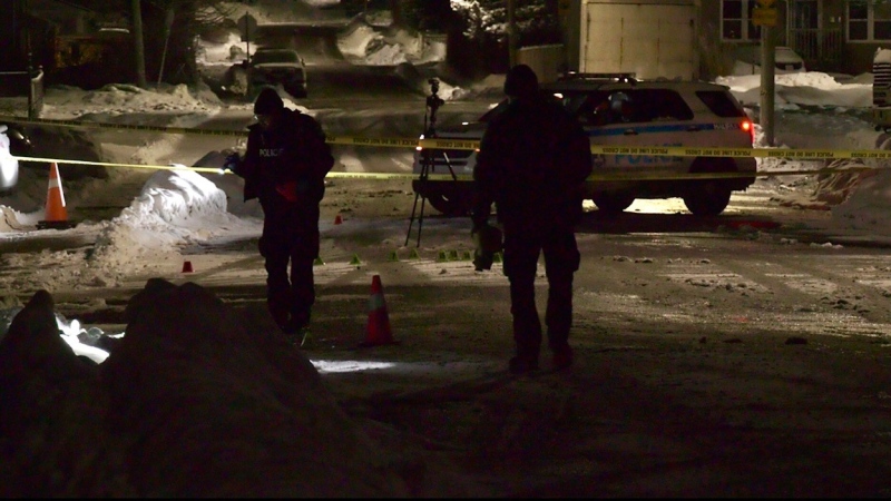 Halifax police investigate a Dartmouth shooting. (Source: Carl Pomeroy/CTV News Atlantic)