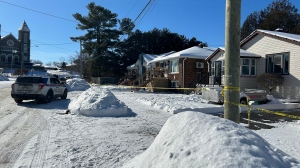North Bay police have cordoned off several homes on King Street East. Feb. 20/24 (Eric Taschner/CTV Northern Ontario)