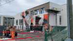 Five people are injured after scaffolding collapsed on the site of a seniors' residence under construction in Trois-Rivières. (Félix-Antoine Audet/Noovo Info)