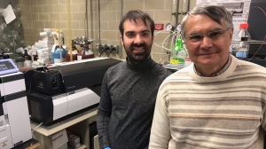 Emir Nazdrajić (left) and  Dr. Janusz Pawliszyn at the University of Waterloo with a new blood testing method that can detect potent opioids faster than tradition techniques. (Chris Thomson/CTV Kitchener)