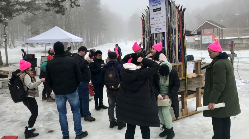 Dozens prepare for snowshoeing event in Oro-Station (CTV News/ Dave Sullivan)