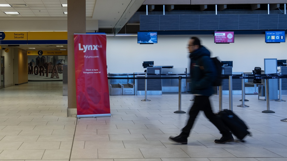 Lynx Air check-in counter