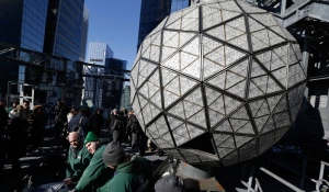 The ball dropped in New York on New Year's is seen in this file photo. As Sault Ste. Marie prepares for its inaugural New Year’s Eve ball drop, residents are being asked whether the city should drop a traditional New Year’s Eve ball or go with a hockey puck. (File)