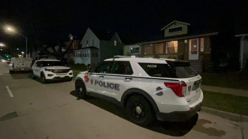 Windsor police officers are investigating after multiple shots were fired at a residence on Howard Avenue in Windsor, Ont., on March 21, 2024. (Source: Austin Kerr)