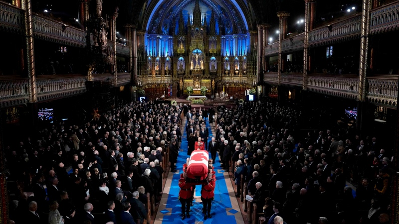 Mulroney sings 'We'll Meet Again' at his funeral