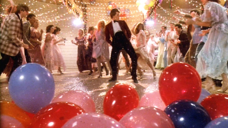 Kevin Bacon says he’ll attend ‘Footloose’ high school’s final prom