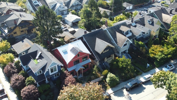 Vancouver homes in the Kitsilano neighbourhood of Vancouver are pictured Monday, October 3, 2022.THE CANADIAN PRESS/Jonathan Hayward