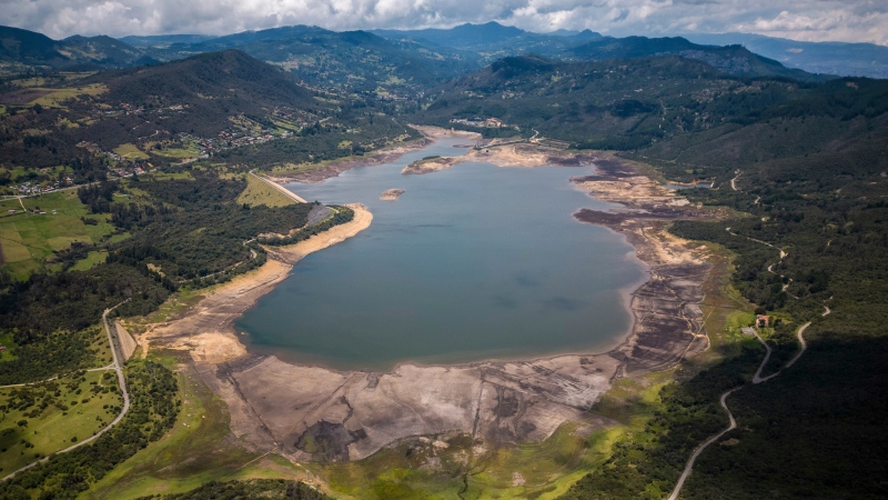 The San Rafael reservoir, which is a source of drinking water for Bogota, is at a low level due to the El Niño weather phenomenon, in La Calera, on the outskirts of Bogota, Colombia, Friday, April 5, 2024. (AP Photo / Ivan Valencia)