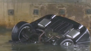 vehicle submerged sink car crash water