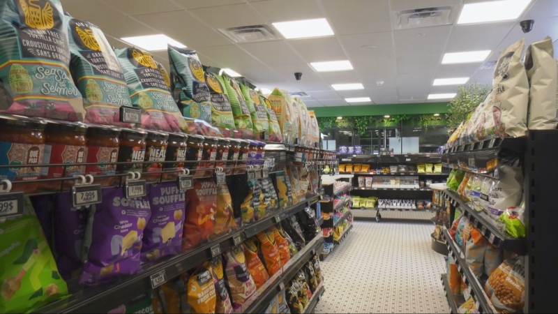 Kalemart 24 is a new chain of depanneurs in Montreal that offers health options in place of regular snack foods. (CTV News)
