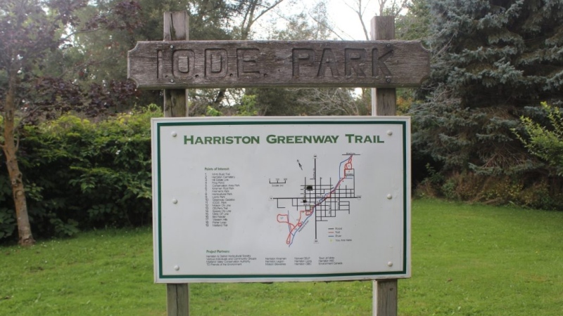 Harriston Greenway Trail. (Source: Town of Mindo)