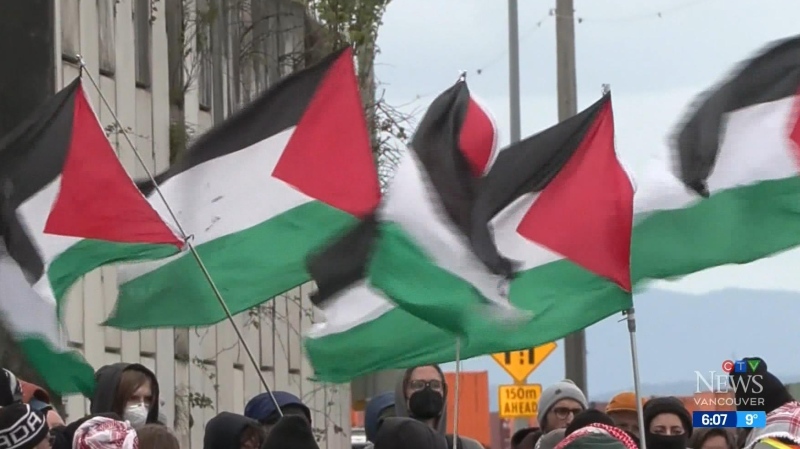 Pro-Palestinian protest blocks B.C. port
