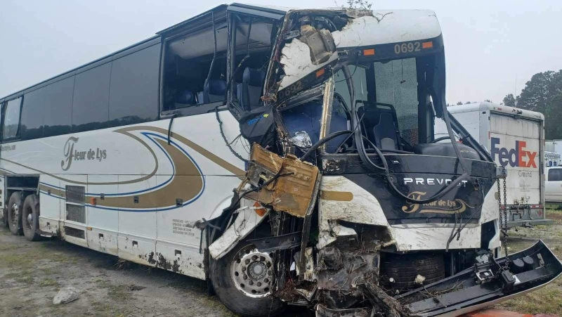 A Quebec baseball coach was injured when the bus he and around 40 high school student-athletes were in crashed in Virginia as the team was headed to Florida for a baseball camp. (Baseball Centre-du-Quebec)