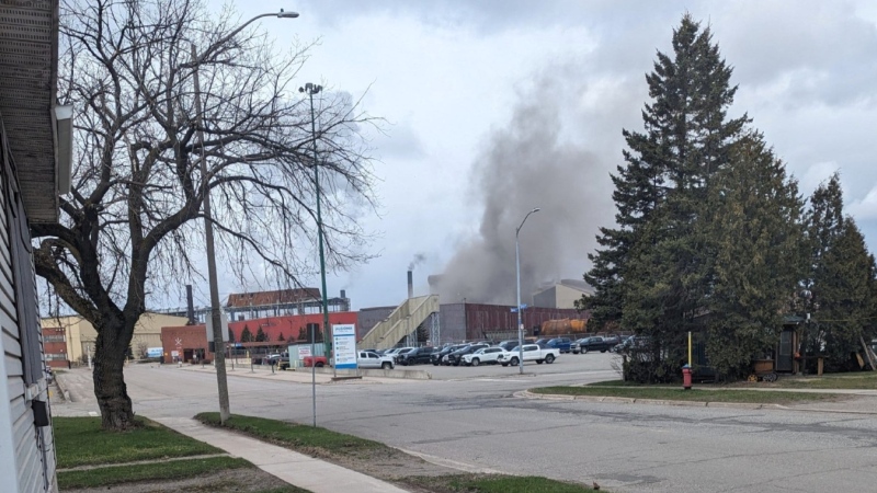 Heavy smoke could be seen coming from the Algoma Steel plant in Sault Ste. Marie, Ont. following an incident on April 21, 2024. (Kirk Ralph/Facebook)