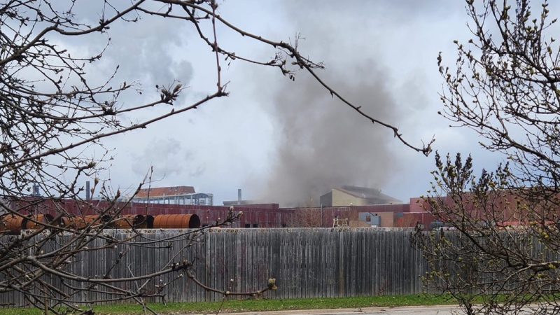 Heavy smoke could be seen coming from the Algoma Steel plant in Sault Ste. Marie, Ont. following an incident on April 21, 2024. (Tammy-Rowlinson/Facebook)