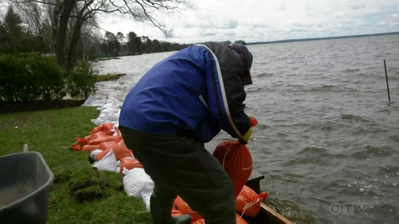 Flood warnings continue Lake Nipissing shoreline