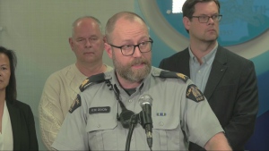 LIVE NOW: Update on fatal stabbing in White Rock, B.C.
