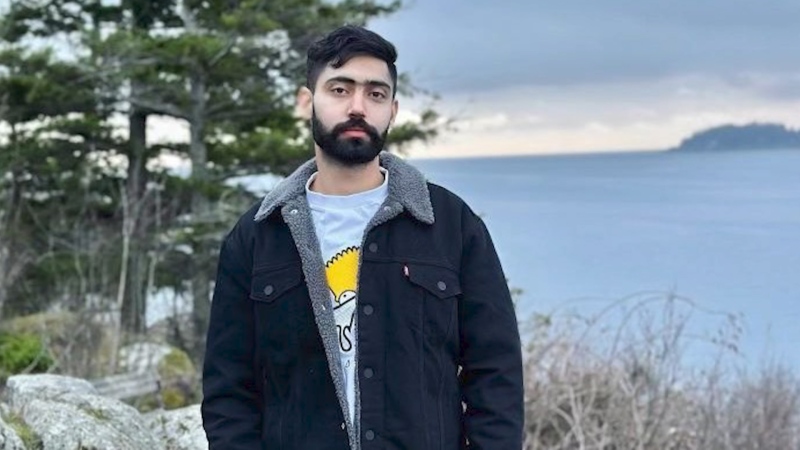 Police and paramedics were called to the area of the White Rock pier on Marine Drive around 9:30 p.m. Tuesday for a report of a man suffering stab wounds. Kulwinder Singh Sohi was treated on scene but died from his injuries.