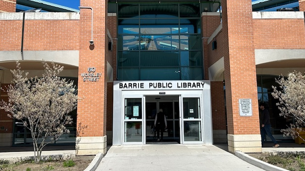 Barrie Public Library in Barrie Ont., on May, 2, 2024. (CTVNews/Mike Lang)