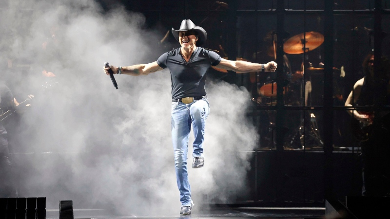 Country music superstar Tim McGraw performs in his 